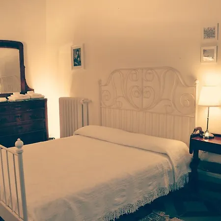 A Palazzo Fermo